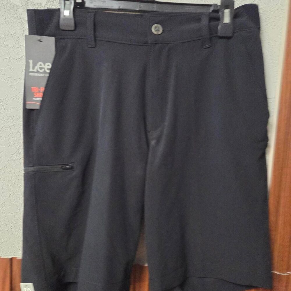Lee Men's Black and Navy Shorts